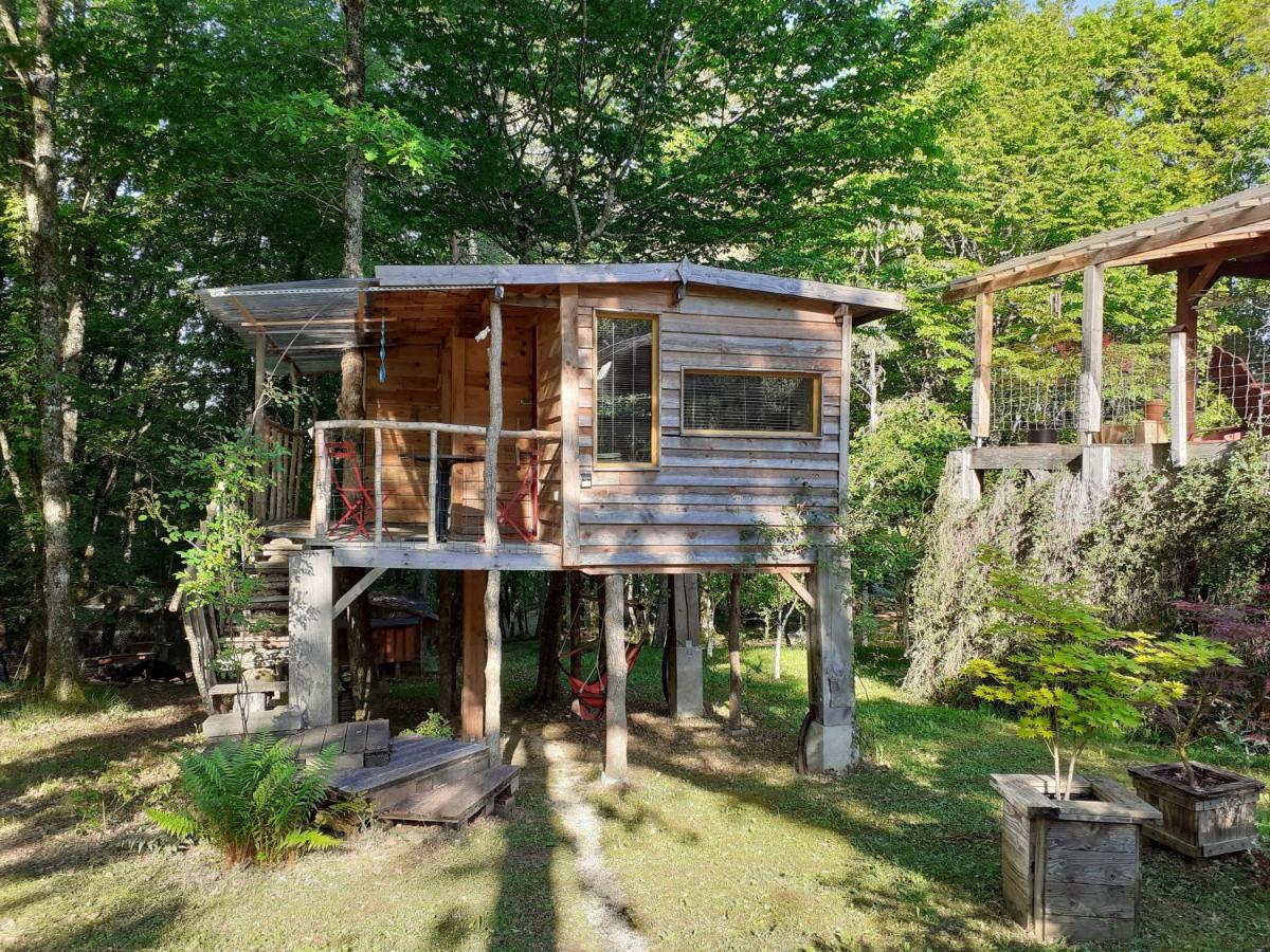 La Cabane De L'Oiseau Couze-et-Saint-Front Exterior photo