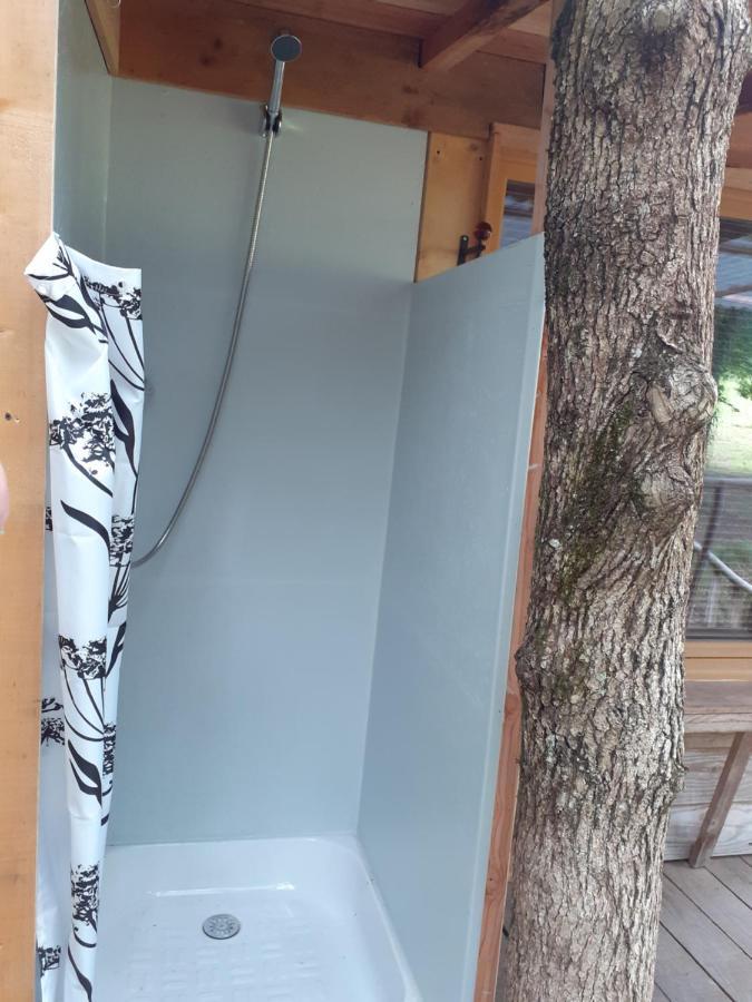 La Cabane De L'Oiseau Couze-et-Saint-Front Exterior photo